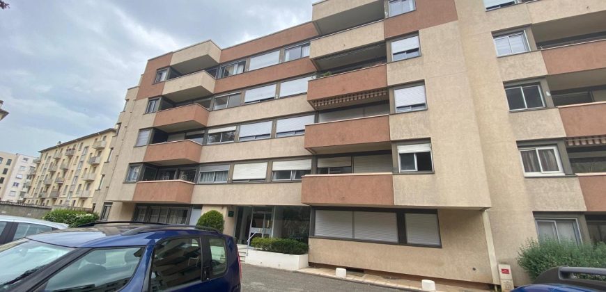 Réf : GES46390026-372, 2 pièce(s), LYON