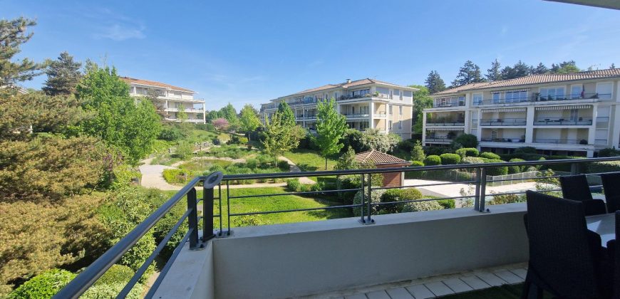 Réf : icsRME1258-003, 3 pièce(s), VOURLES