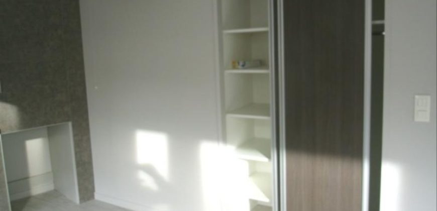Réf : GES13640042-374, 2 pièce(s), LYON