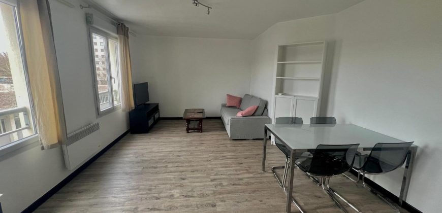 Réf : GES96050018-787, 2 pièce(s), VILLEURBANNE