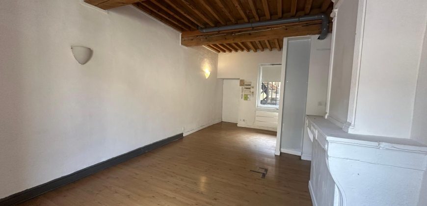 Réf : GES06140004-377, 4 pièce(s), GIVORS