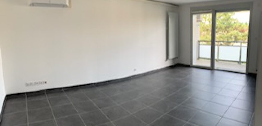 Réf : GES96990018-369, 3 pièce(s), BOURG EN BRESSE