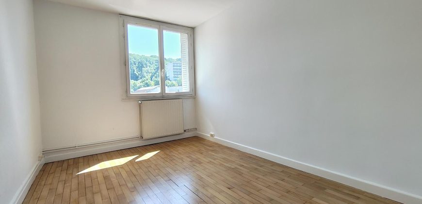 Réf : GES38980008-371, 3 pièce(s), STE FOY LES LYON