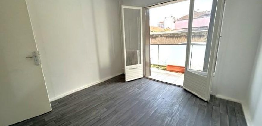 Réf : icsGST1282-001, 2 pièce(s), VILLEURBANNE