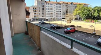 Réf : GES38360319-374, 3 pièce(s), VILLEURBANNE