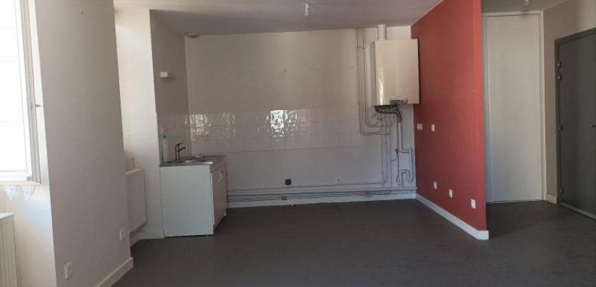 Réf : GES02370003-492, 4 pièce(s), GIVORS