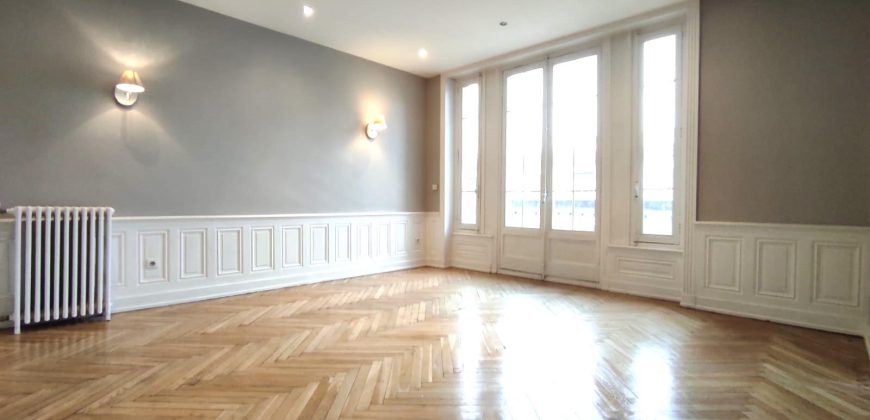 Réf : GES99540010-787, 4 pièce(s), LYON