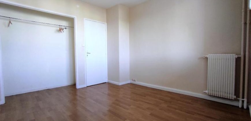 Réf : GES00301615-787, 3 pièce(s), VILLEURBANNE