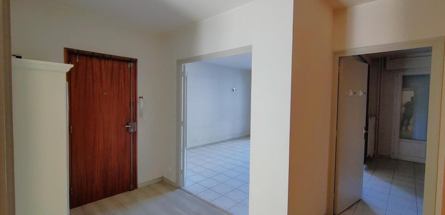 Réf : GES38360319-374, 3 pièce(s), VILLEURBANNE