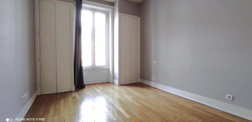 Réf : GES99540010-787, 4 pièce(s), LYON