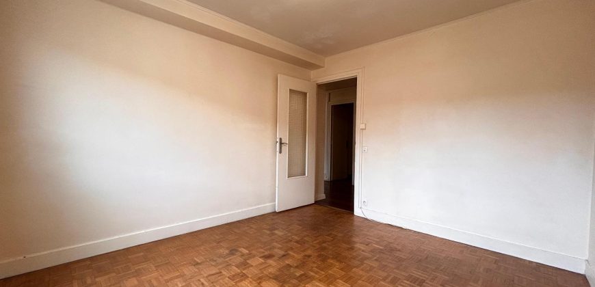 Réf : icsMVL1283-002, 2 pièce(s), LYON