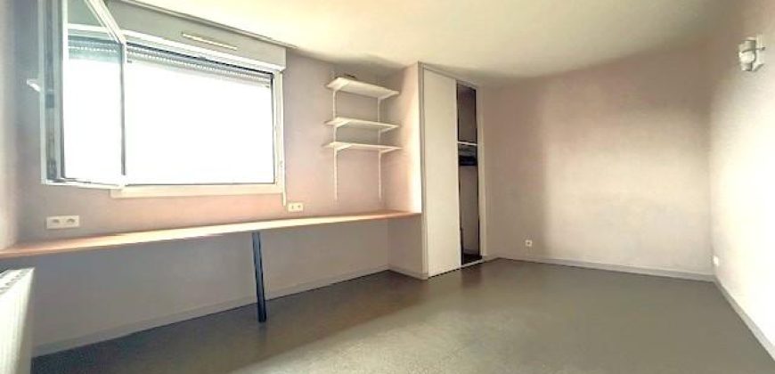 Réf : icsGST1281-001, 1 pièce(s), VILLEURBANNE