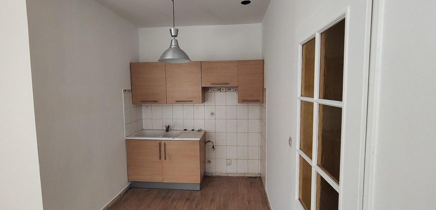 Réf : GES01130121-374, 3 pièce(s), VILLEURBANNE