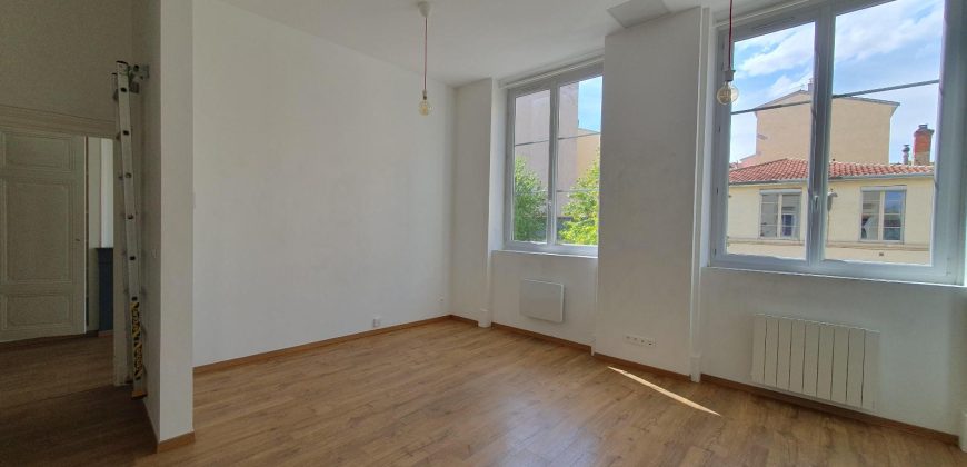 Réf : GES50950004-787, 3 pièce(s), LYON